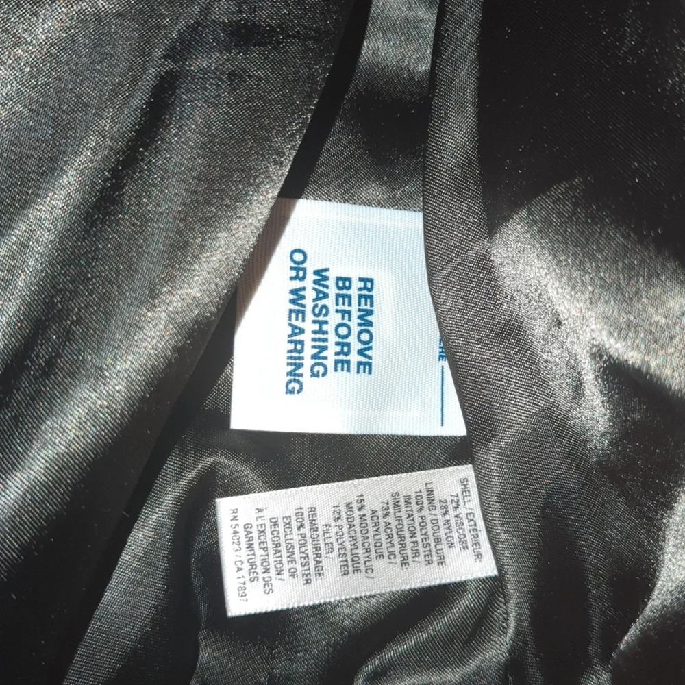 Old Navy Velour Vest with hood - Picture 2 of 8